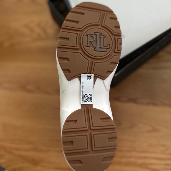 Lauren Ralph Lauren NWT Rylee Suede Slip On Sneaker Boot (8) - Picture 10 of 16